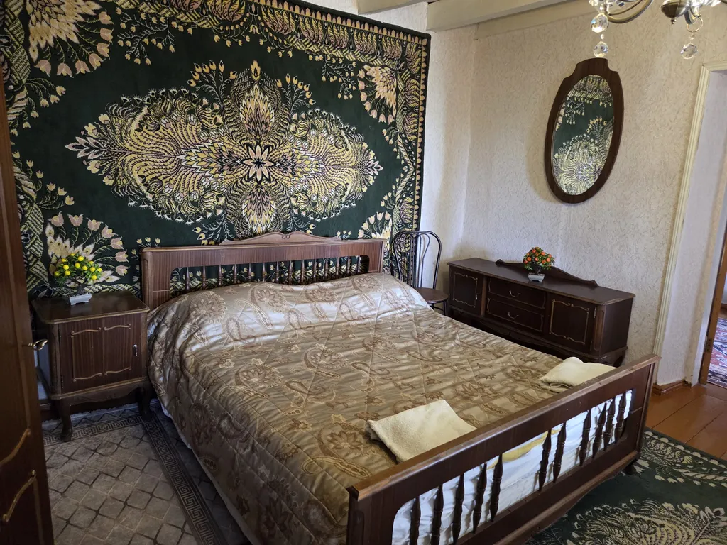 Живописный двухэтажный дом за выгодную цену