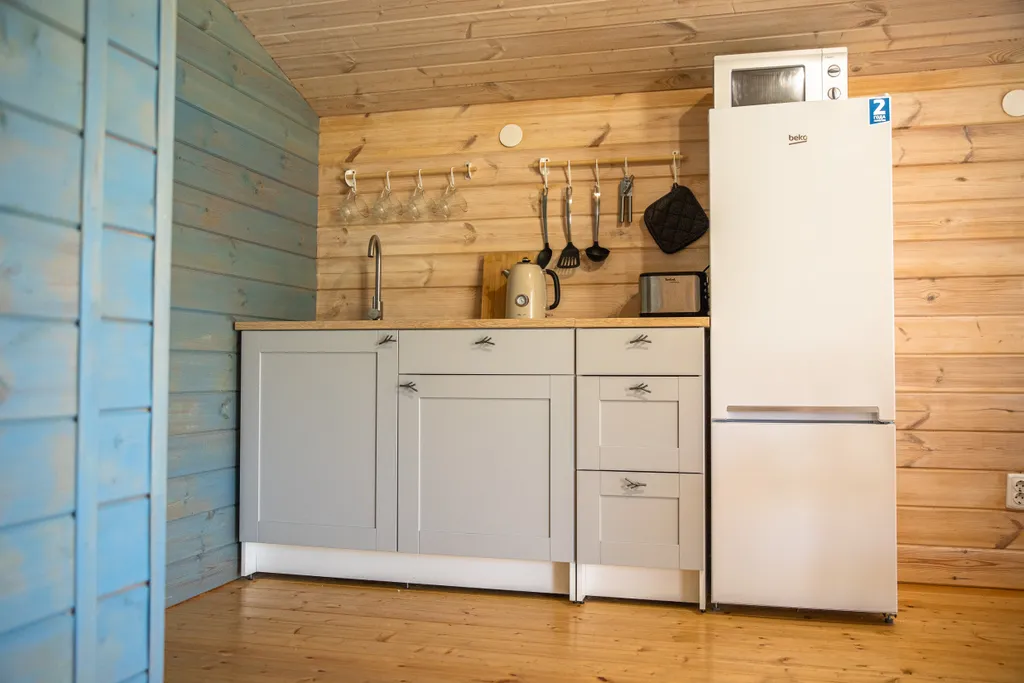 Коттедж Отдельный, уютный дом в 100 метрах от моря — Новоотрадное