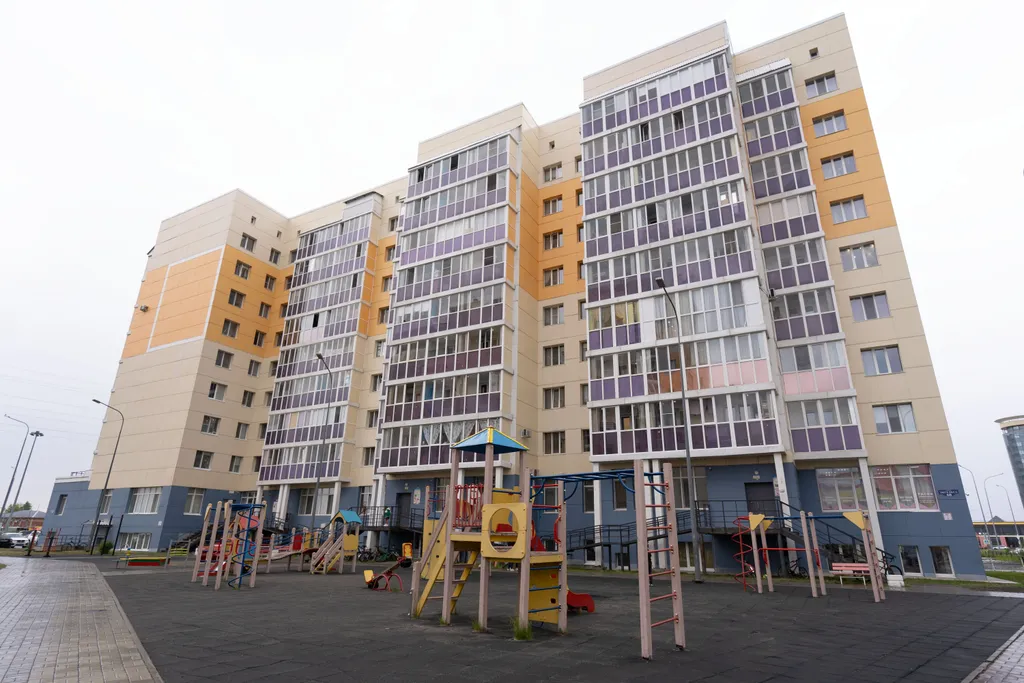 Апартаменты Домино в районе с развитой инфраструктурой