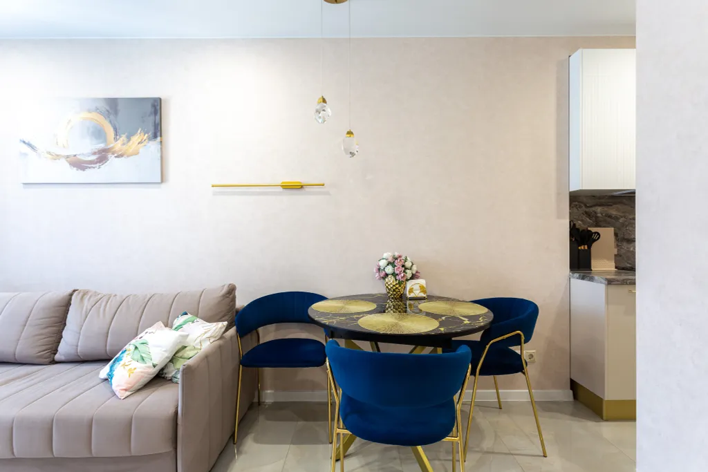 Дизайнерская 2-комнатная квартира в ЖК Летний с балконом