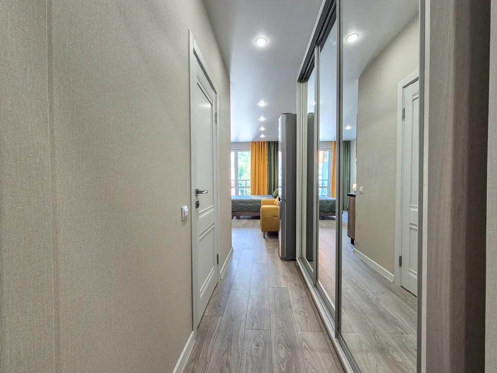 Студия в ЖК Летний с балконом и видом на лес