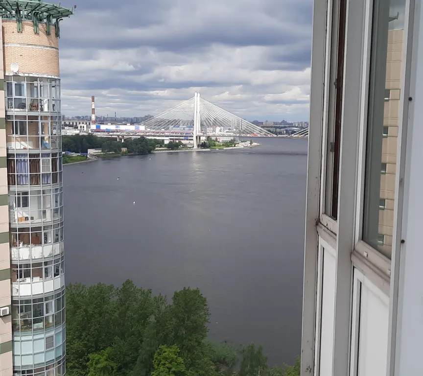 Квартира Уютная квартра с видом на Неву — аренда посуточно в Санкт-Петербург