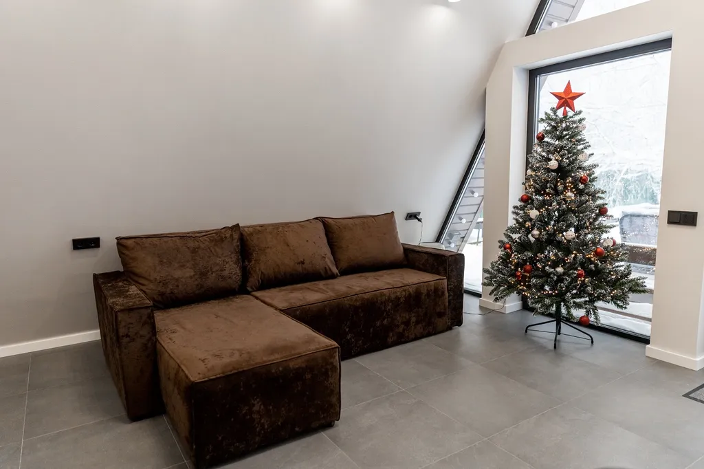 Хабарский треугольник - дом на горе с видом на реку