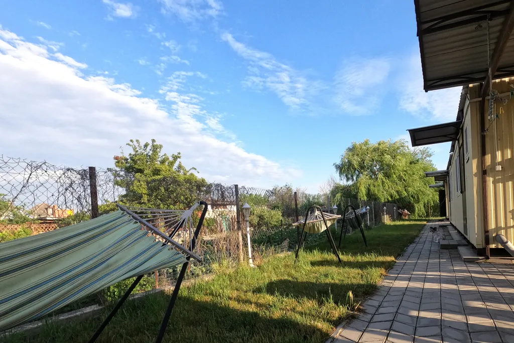 Домик с кухней