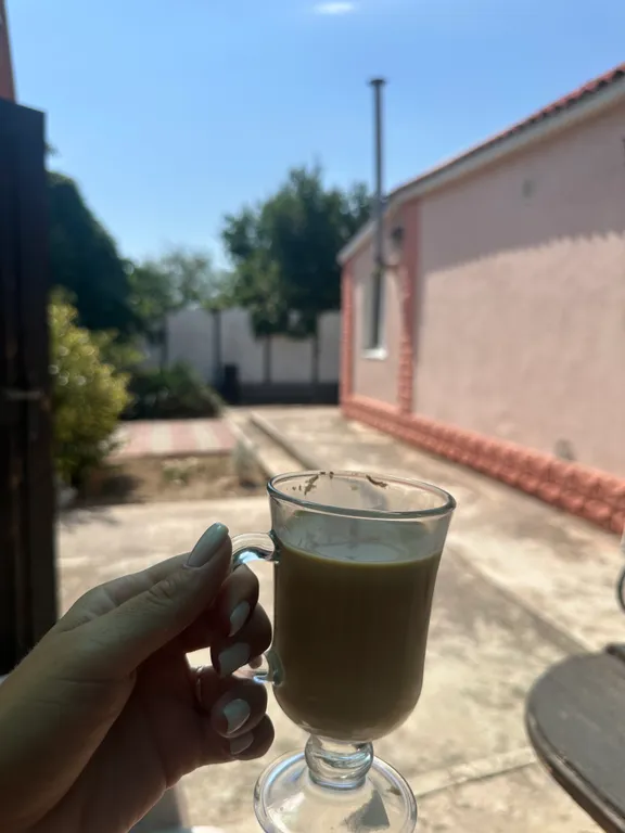 Дом с бассейном и сауной рядом с морем