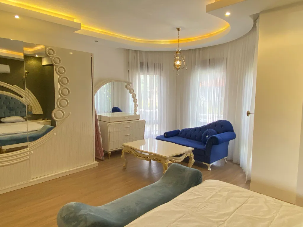 Роскошная вилла в Кемерес частным бассейном