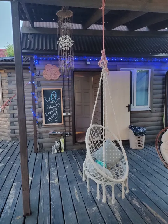 Уютная дача "Дом на дереве" в черте города