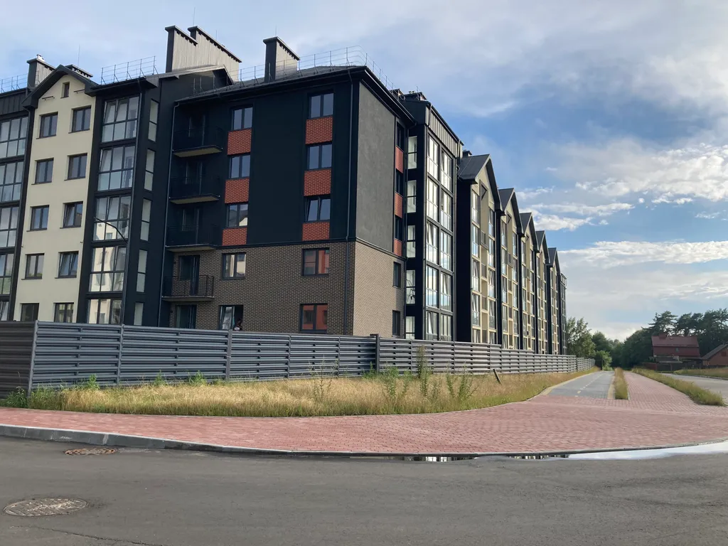 Уютная квартира в новом доме у берега моря