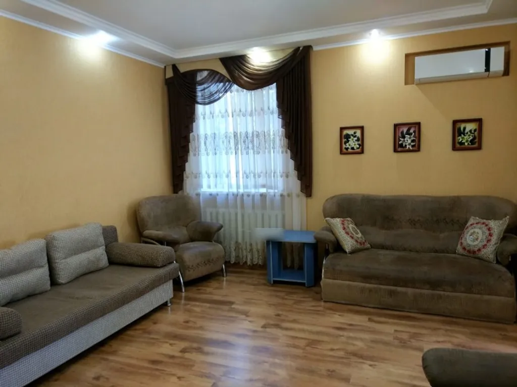 Отдельный домик из трёх комнат