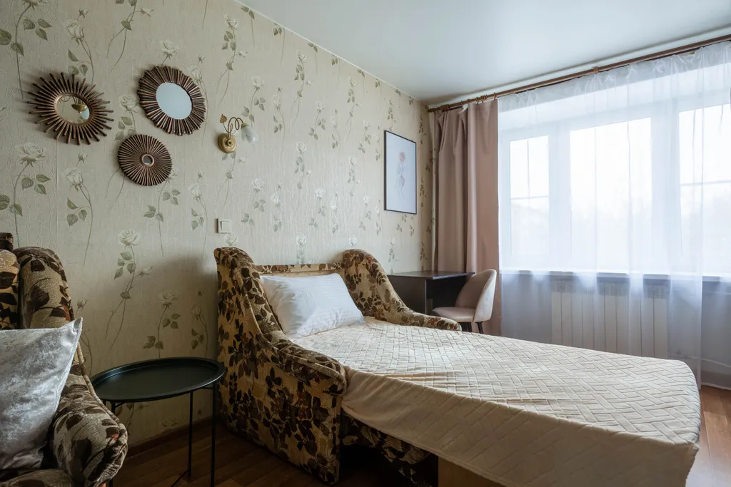 Уютная двухкомнатная квартира у метро Московская