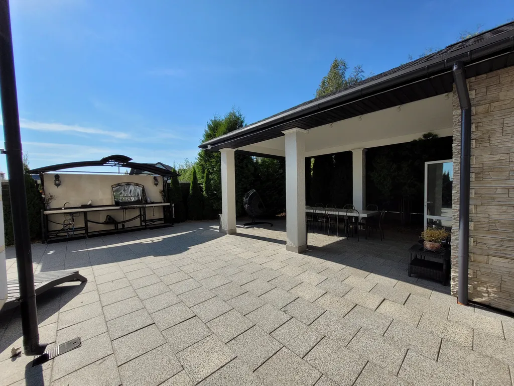 4-комнатный Дом