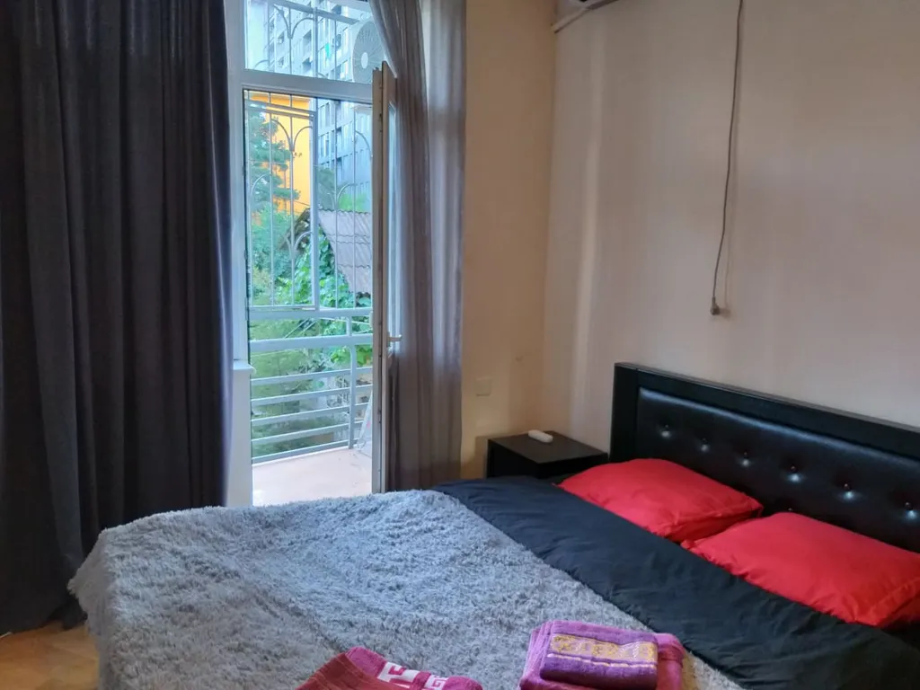 4-комнатная Квартира