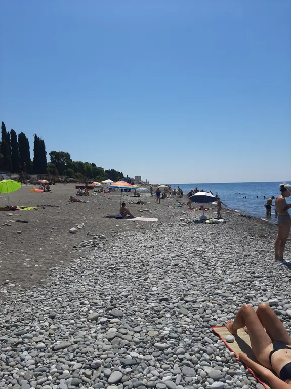 Уютная комната для отдыха с видом на горы