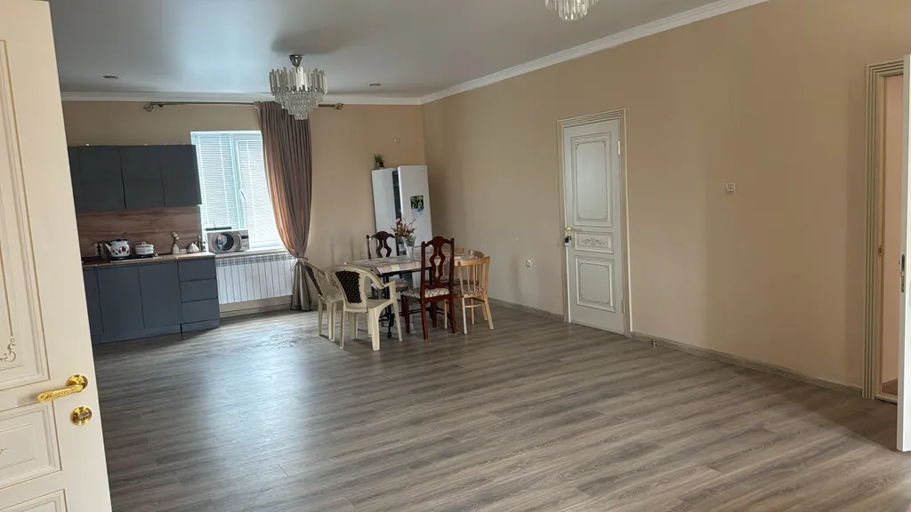 Уютный дом рядом с набережной на большую компанию до 12 человек