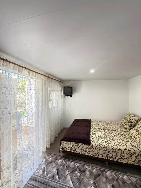 Номер в 2 минутах от моря