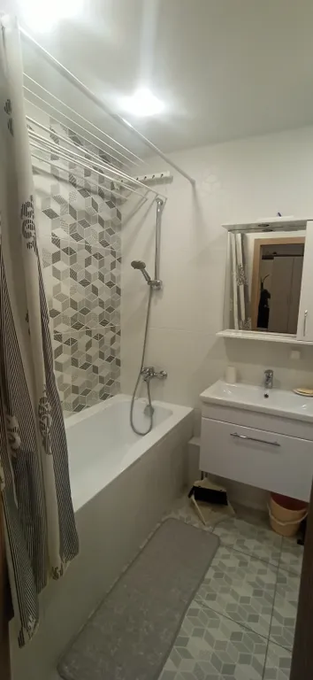 Уютная квартира с закрытой бесплатной парковкой