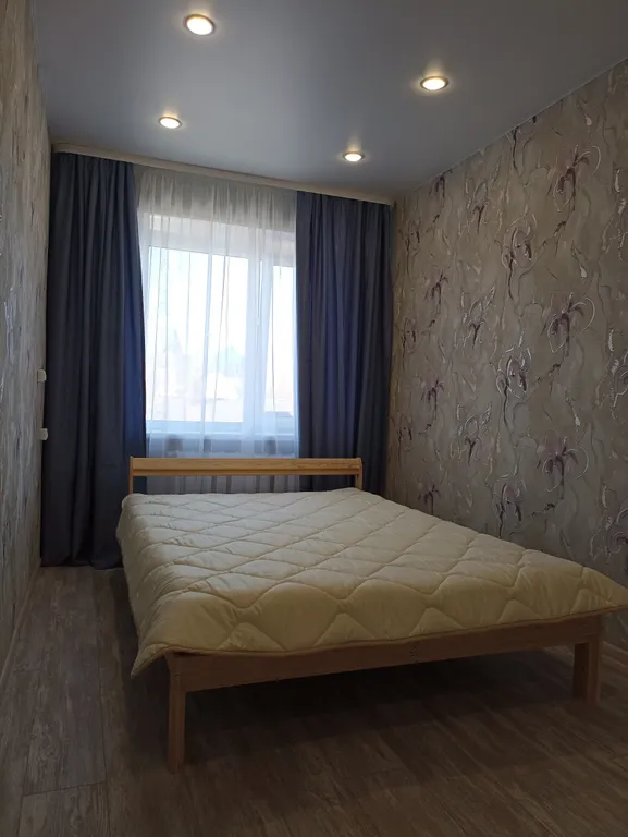 Двухкомнатная квартира в центре с видом на Никольский храм