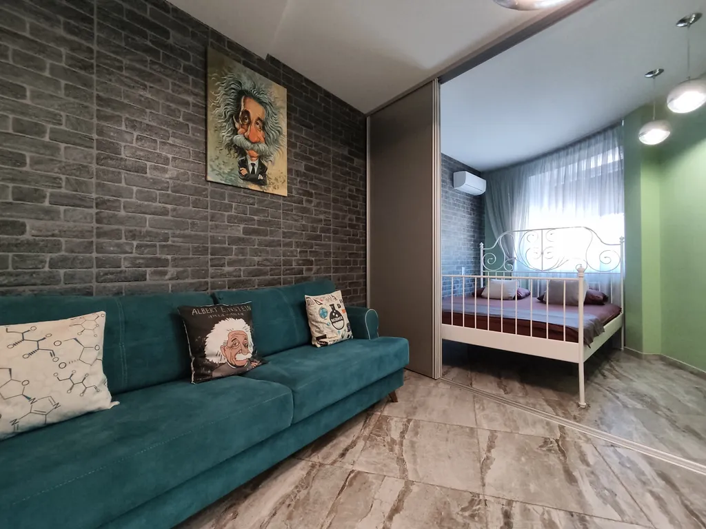 Квартира Дизайнерская квартира в стиле великого Эйнштейна — Ростов-на-Дону