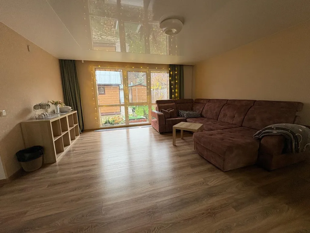 Уютный дом в прибрежной зоне рядом с центром  города