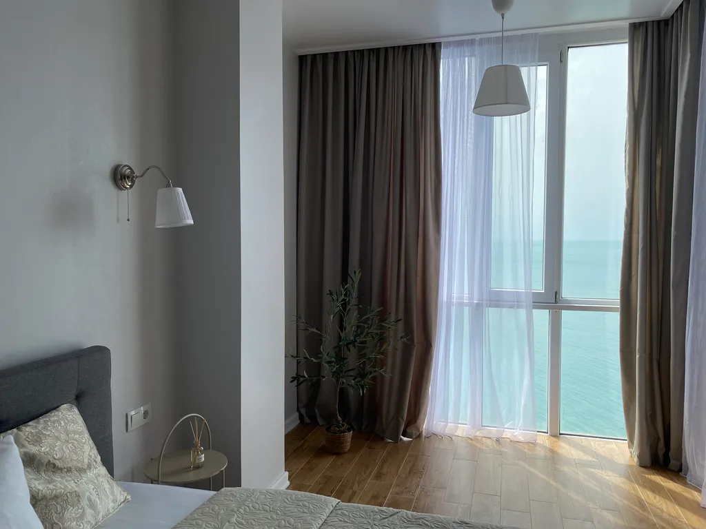 Апартамент на набережной с видом на море