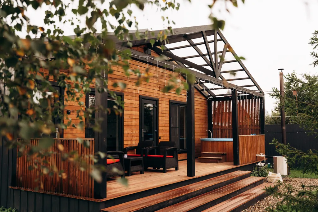 Дом с сауной, включена в стоимость, и горячей купелью на террасе