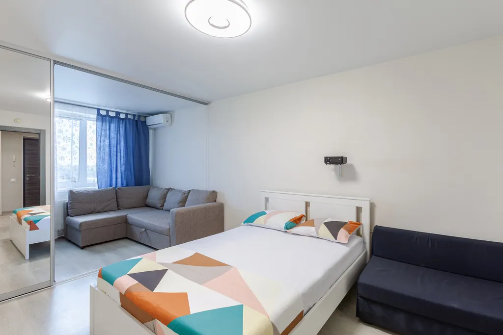 Апартаменты Квартиркаплаза просторный семейный вариант у ТЦ Вива Ленд