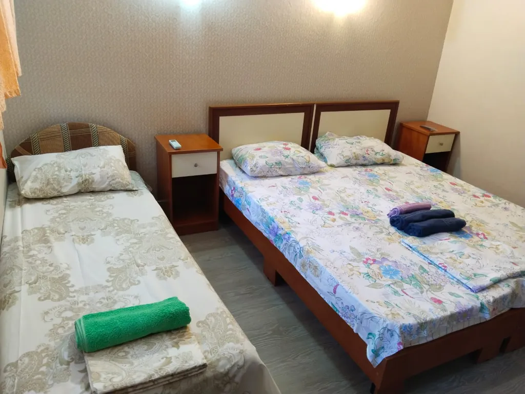 Квартира Коттедж 2х комнатные апартаменты с кухней — Бжид