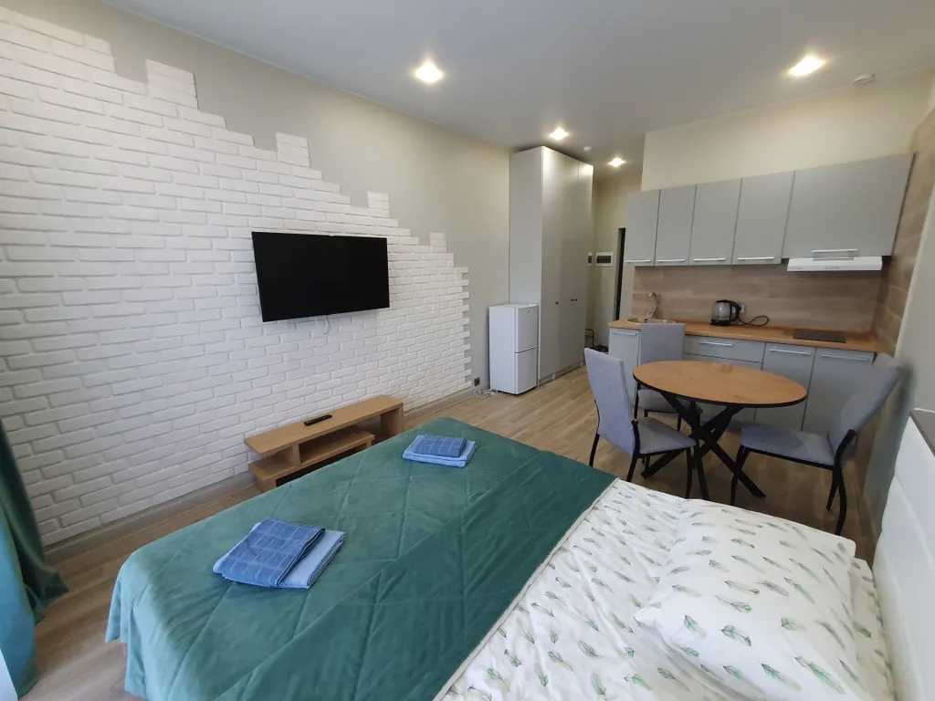 Квартира с бассейном