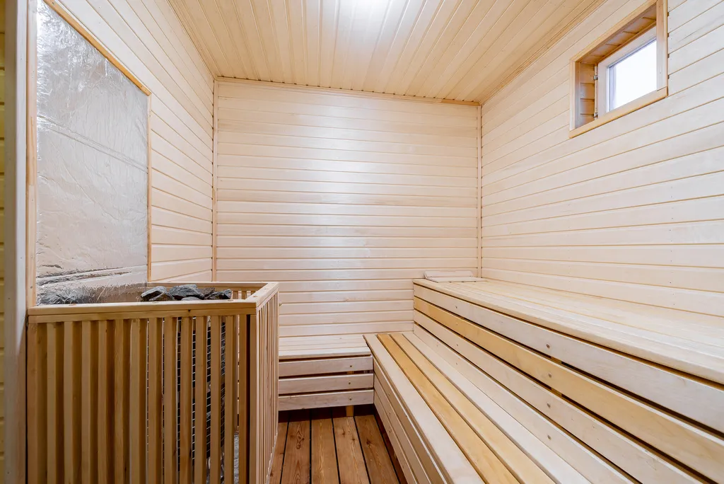 Уютный коттедж с горячей купелью и сауной - 10 минут от города