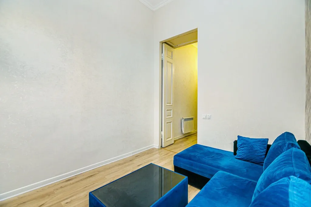 Apartment Blue Cloud