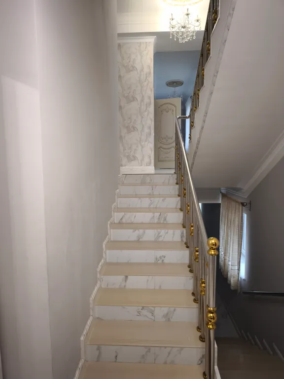 Новый дом с видом на горы