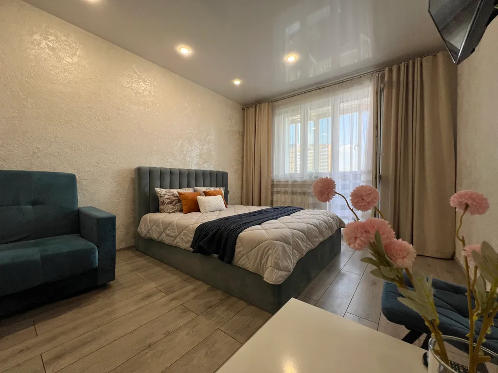 Студия в новом ЖК на площади Советов без оплаты за финальную уборку