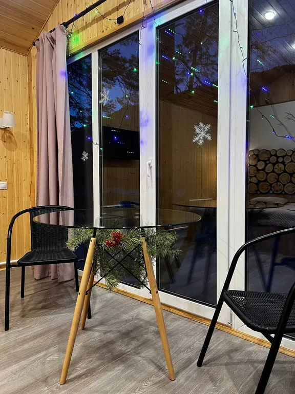 Дом с панорамными окнами на Катунь и Тавдинские пещеры