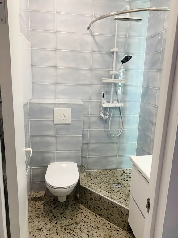 Студия в голубых тонах