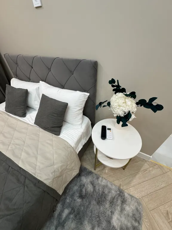 квартира с дизайнерским ремонтом на въезде в город