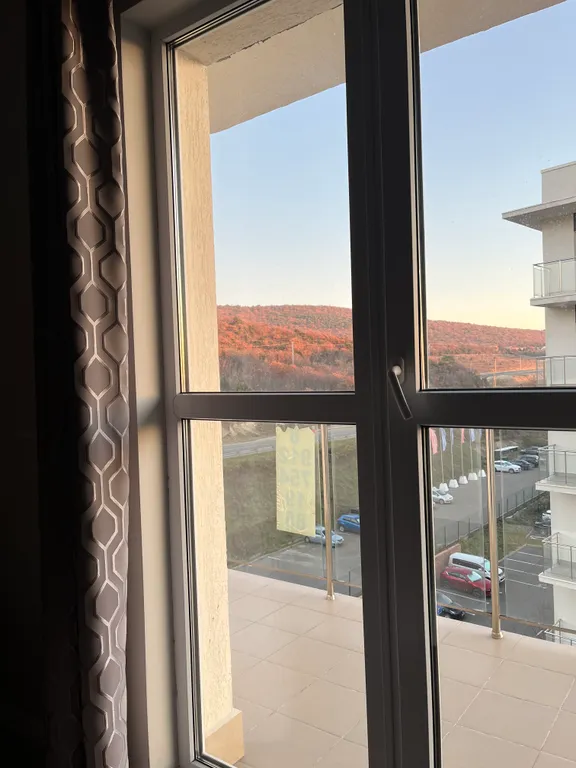 Студия с видом на море