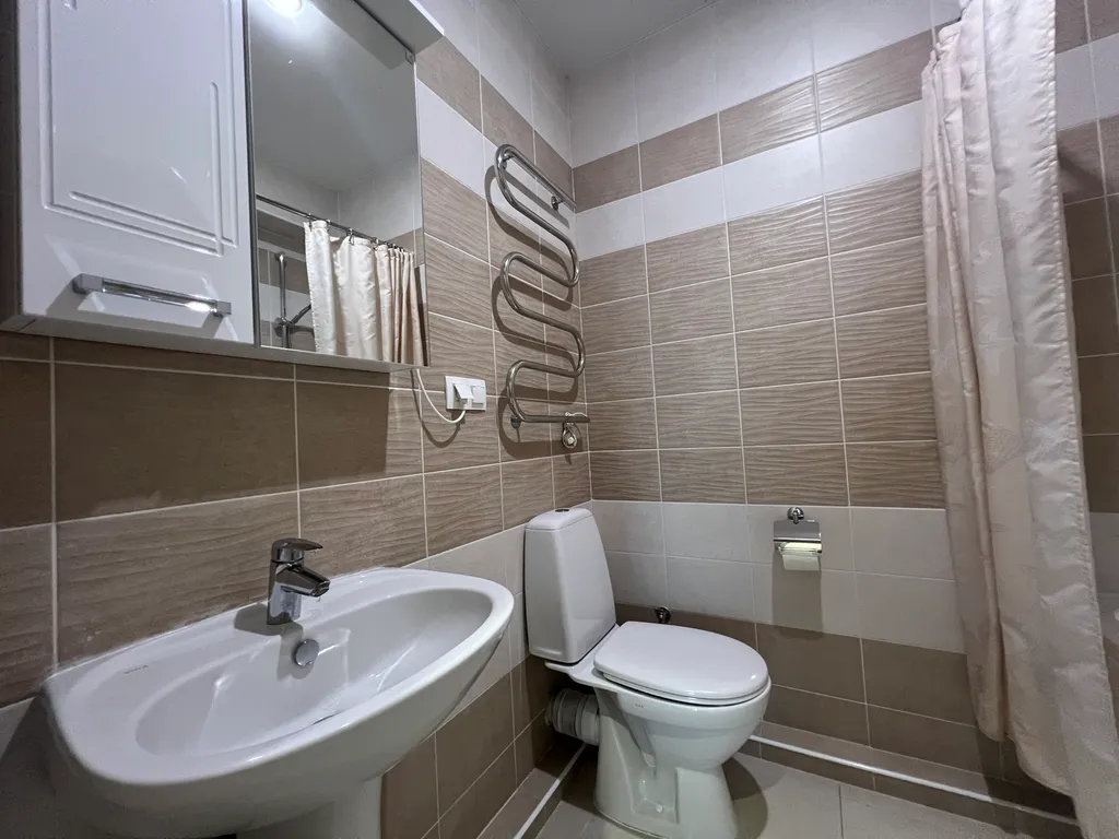 Квартира с двумя открытыми балконами и видом на море