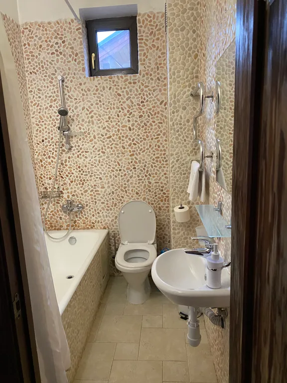 4-комнатная Квартира