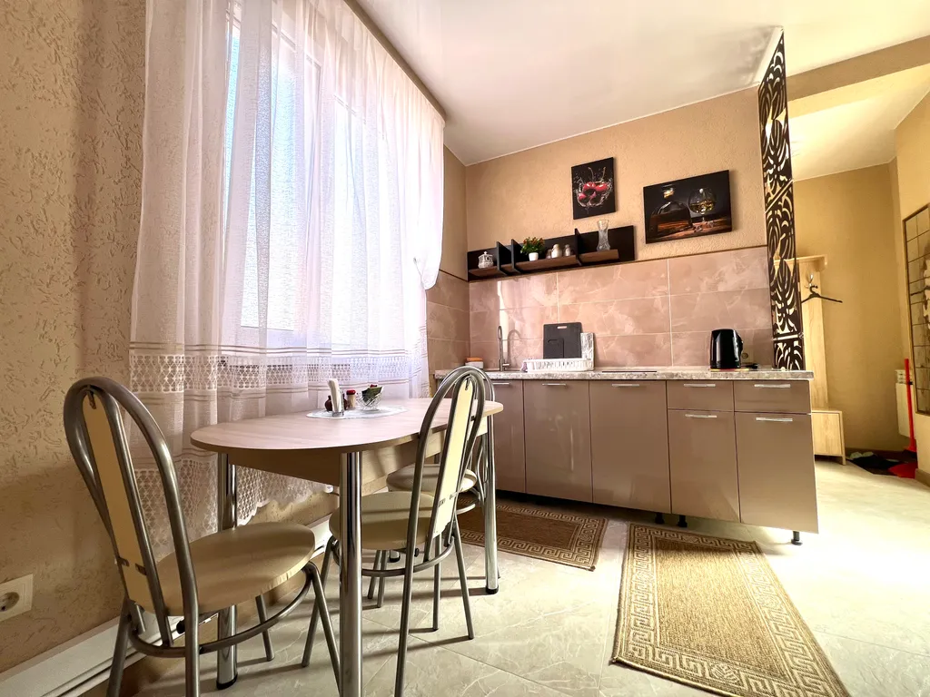 Квартира Уютная квартира в частном секторе — Севастополь