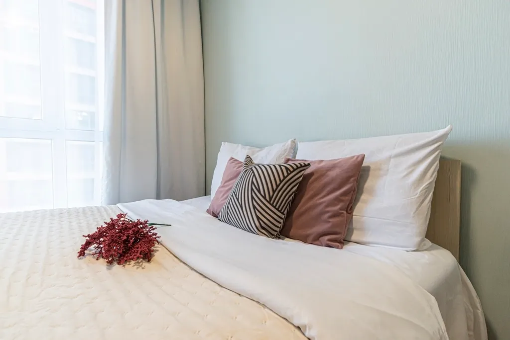 Комфopтaбeльная квартира c соврeмeнным дизайном, pядoм c мeтpo