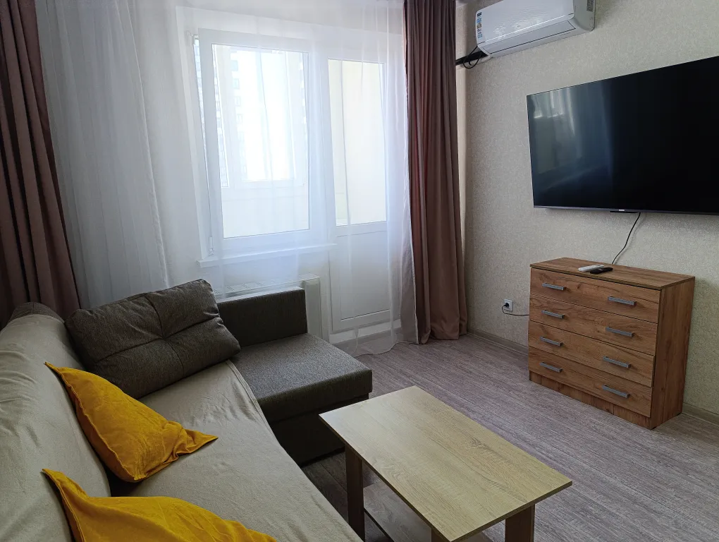 Квартира Большая двухкомнатная квартира — Анапа