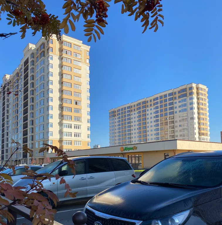 Уютная современная квартира с парковкой в новом ЖК в центре города