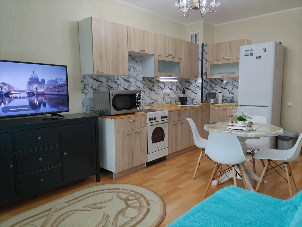 2-комнатная квартира только после ремонта в 20 мин. Пешком от метро