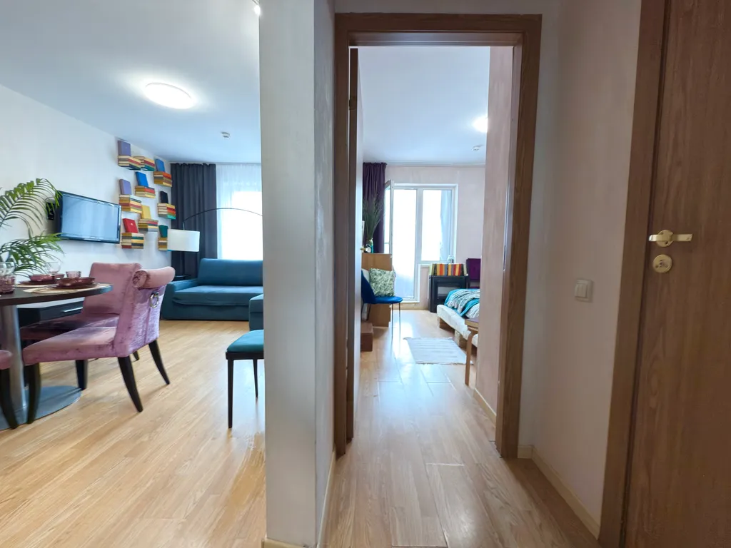 Семейная с камином