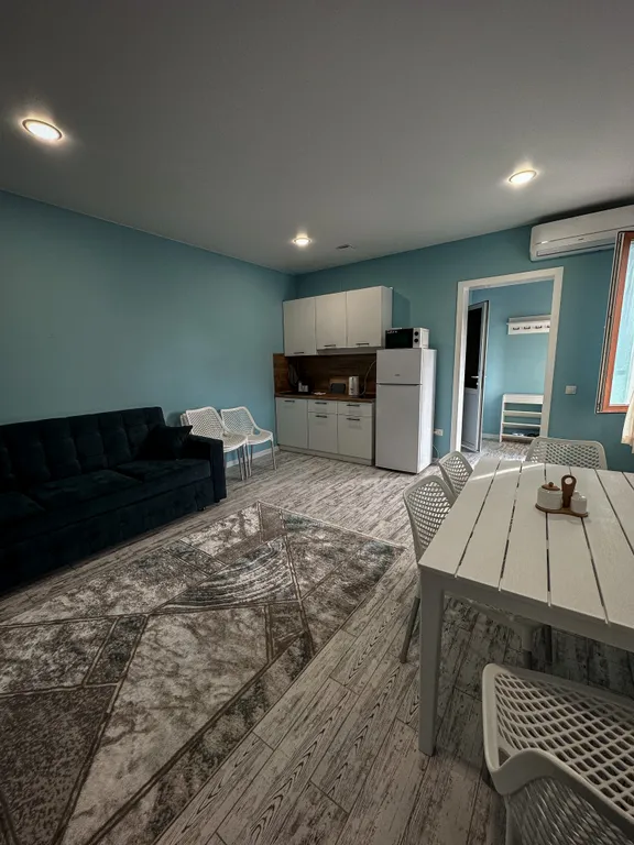 Уютный дом у моря