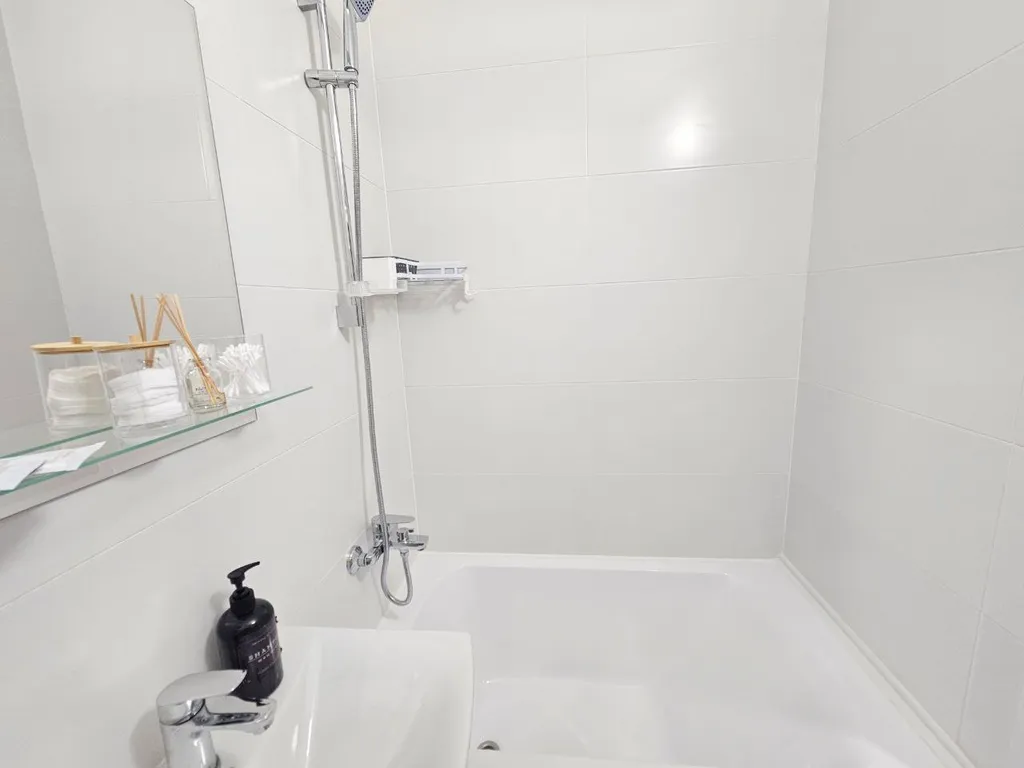 Светлая однокомнатная квартира возле реабилитации