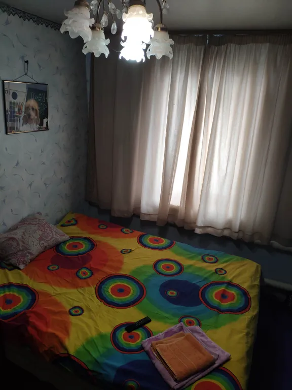 Комната в доме район црб, рынок