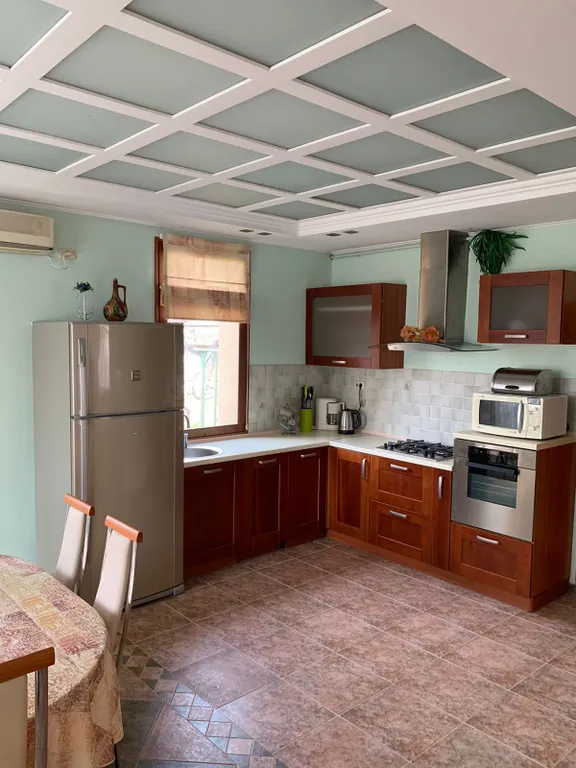 Дом у моря для приятного отдыха в любое время года (круглогодичный бассейн)