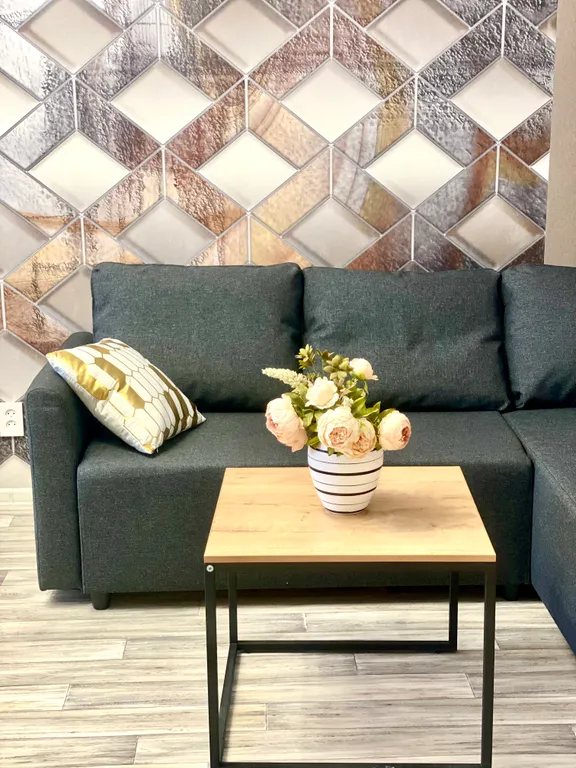 Пентхаус с видом на город. Круглая кровать+ диван