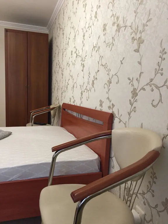 Уютная однокомнатная квартира рядом с Каскадом